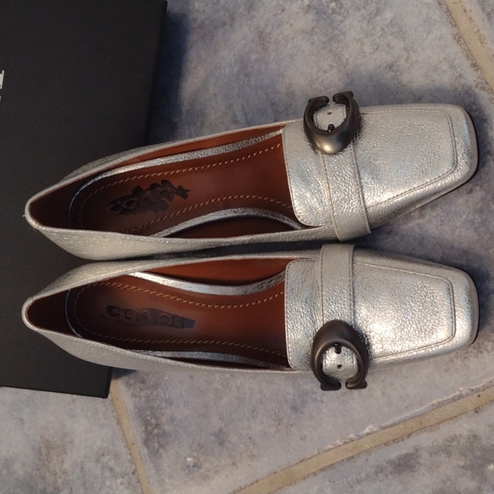 New Coach shoes loafers silver Jade signature block heel size 6B